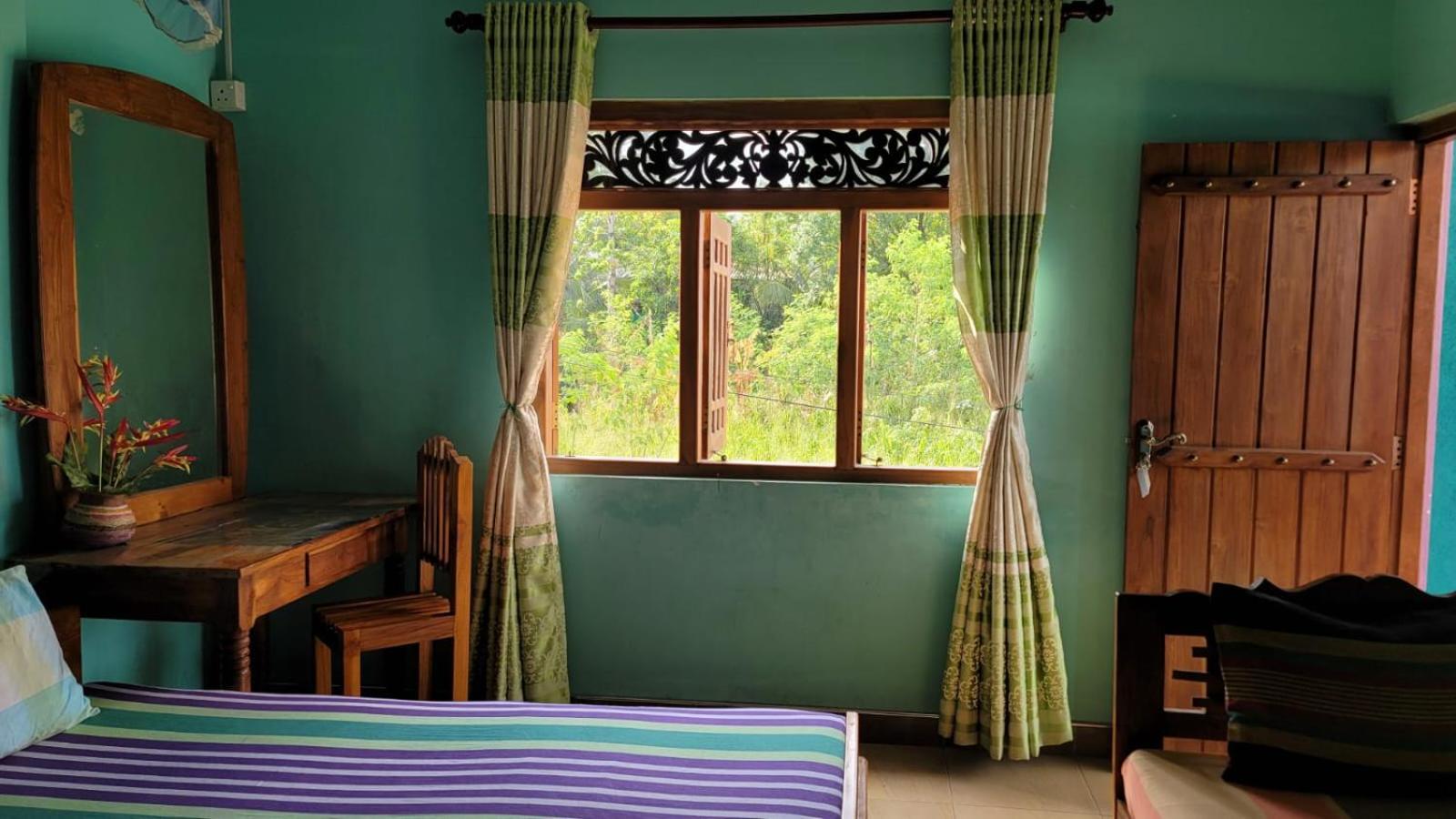 Thomasha Homestay Wellawaya Bagian luar foto